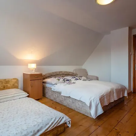 Holiday home Chalupa U Miska Hybe